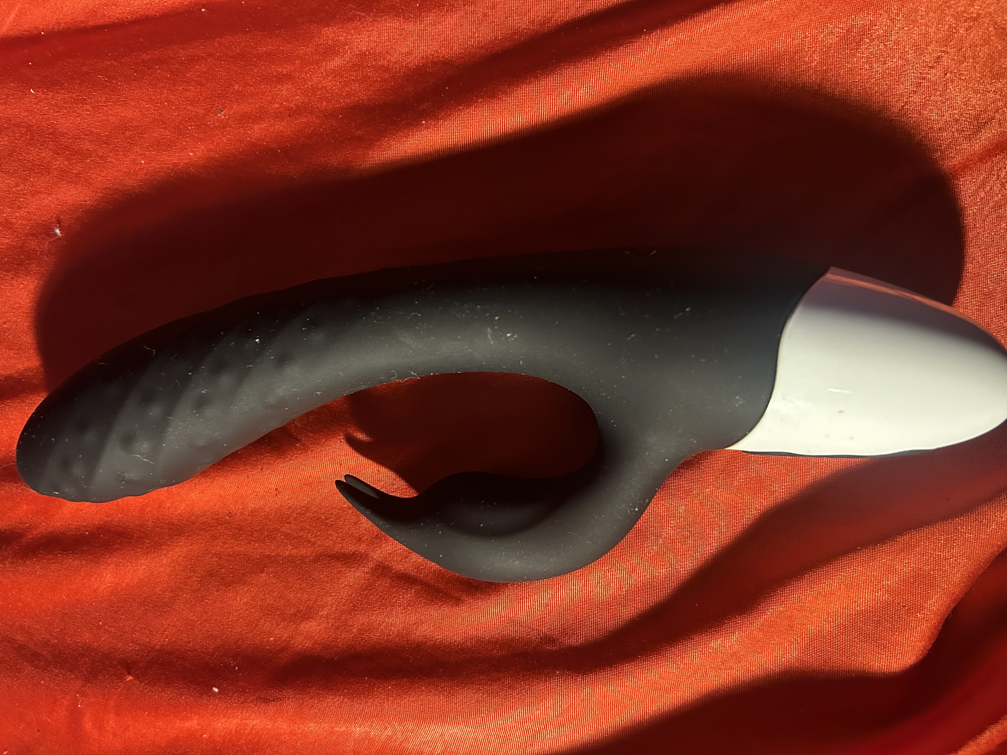 Black dildo used